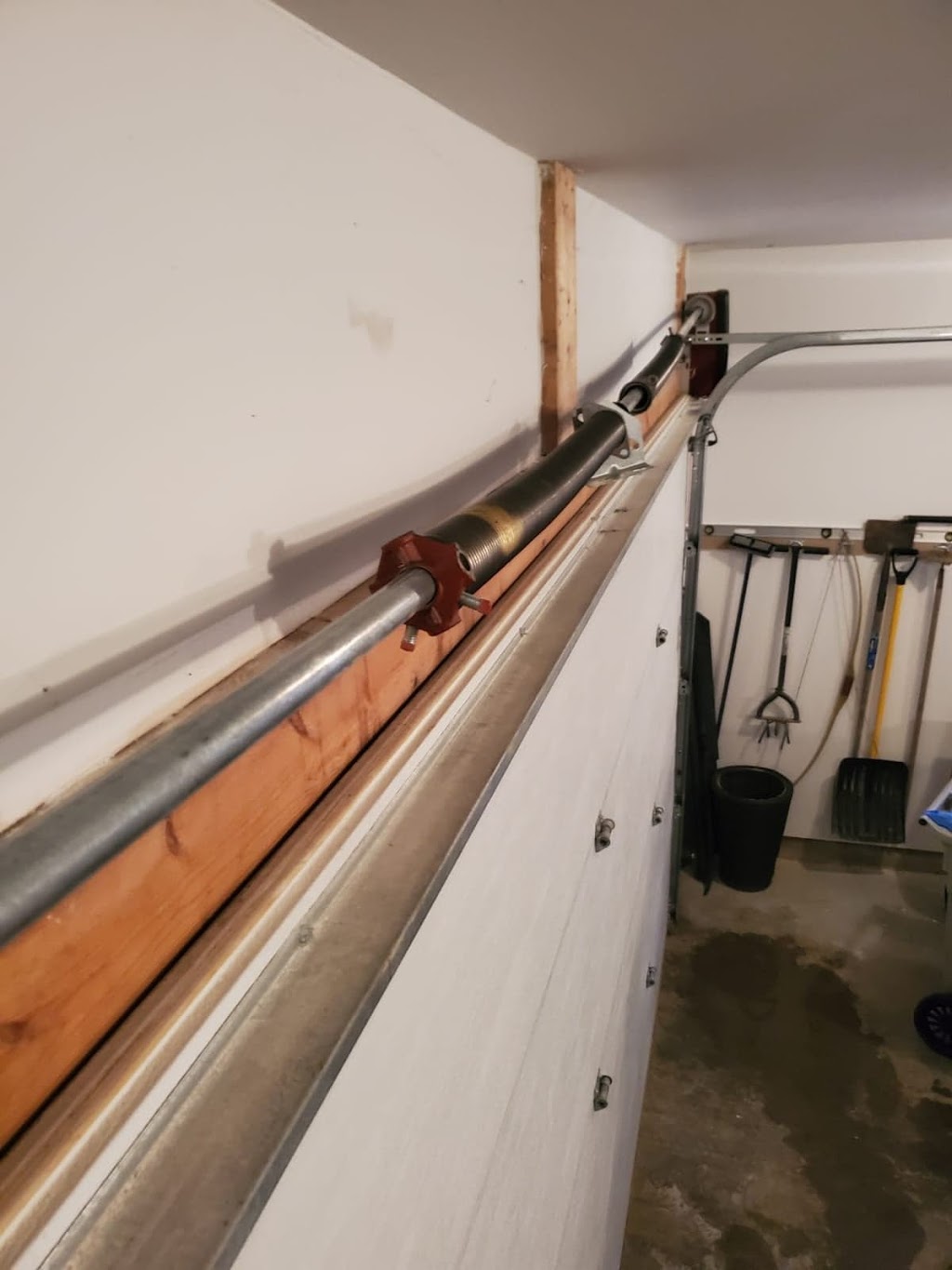 Beamsville Garage Door Repair | 4413 Ontario St #7, Beamsville, ON L0R 1B5, Canada | Phone: (289) 447-5218
