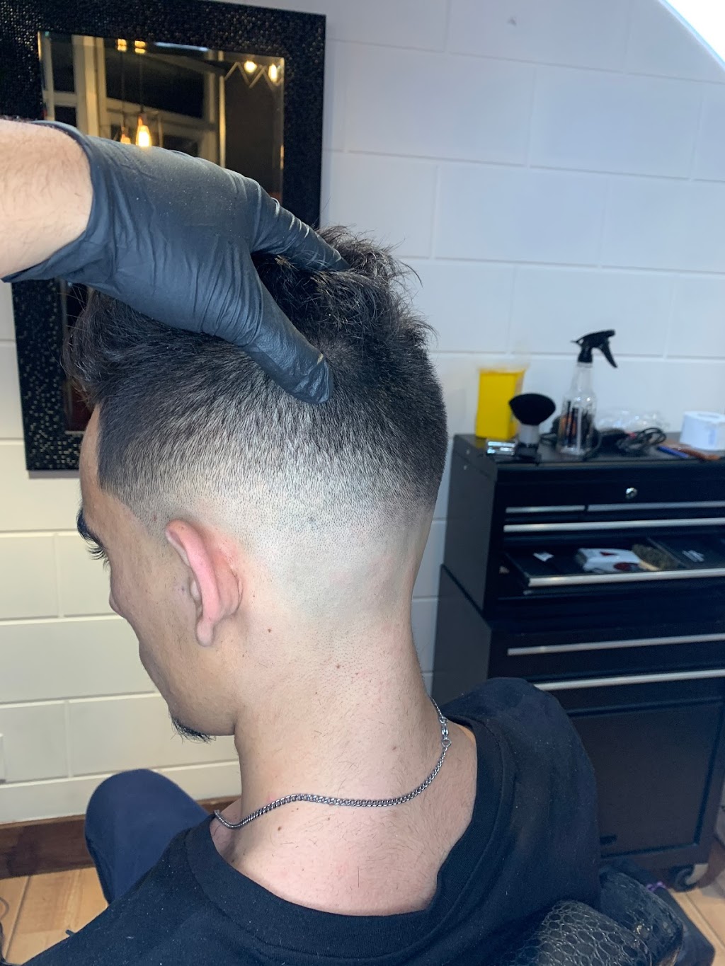 Paris barbershop qc | 647 Ave Royale, Quebec City, QC G1E 1Y8, Canada | Phone: (418) 478-5230