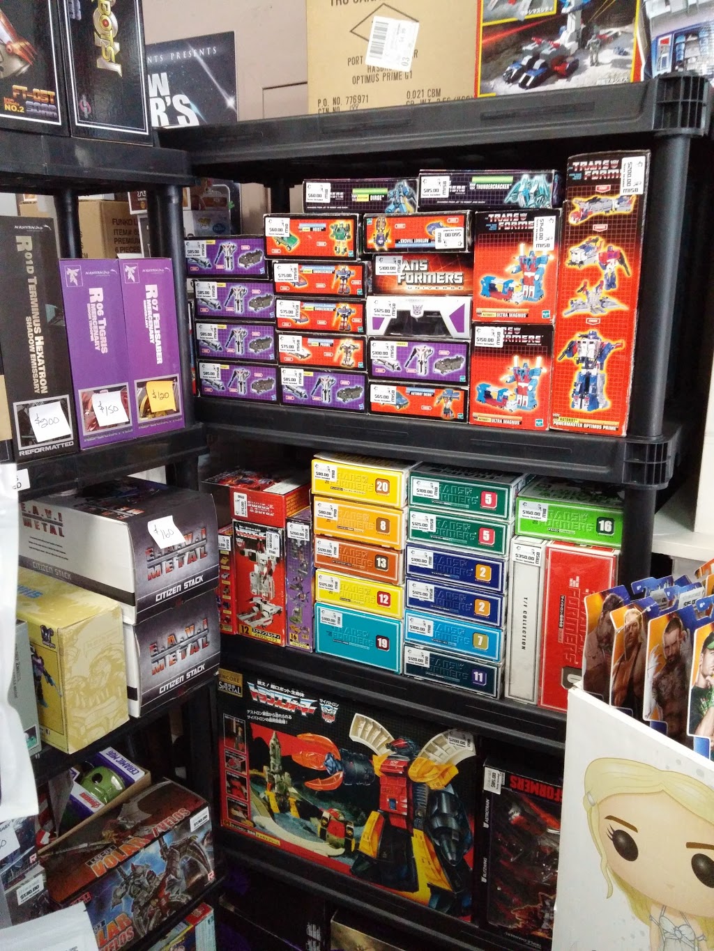 B&K Collectables | 26 Queen St W Unit 6, Cambridge, ON N3C 1G1, Canada | Phone: (519) 513-0257