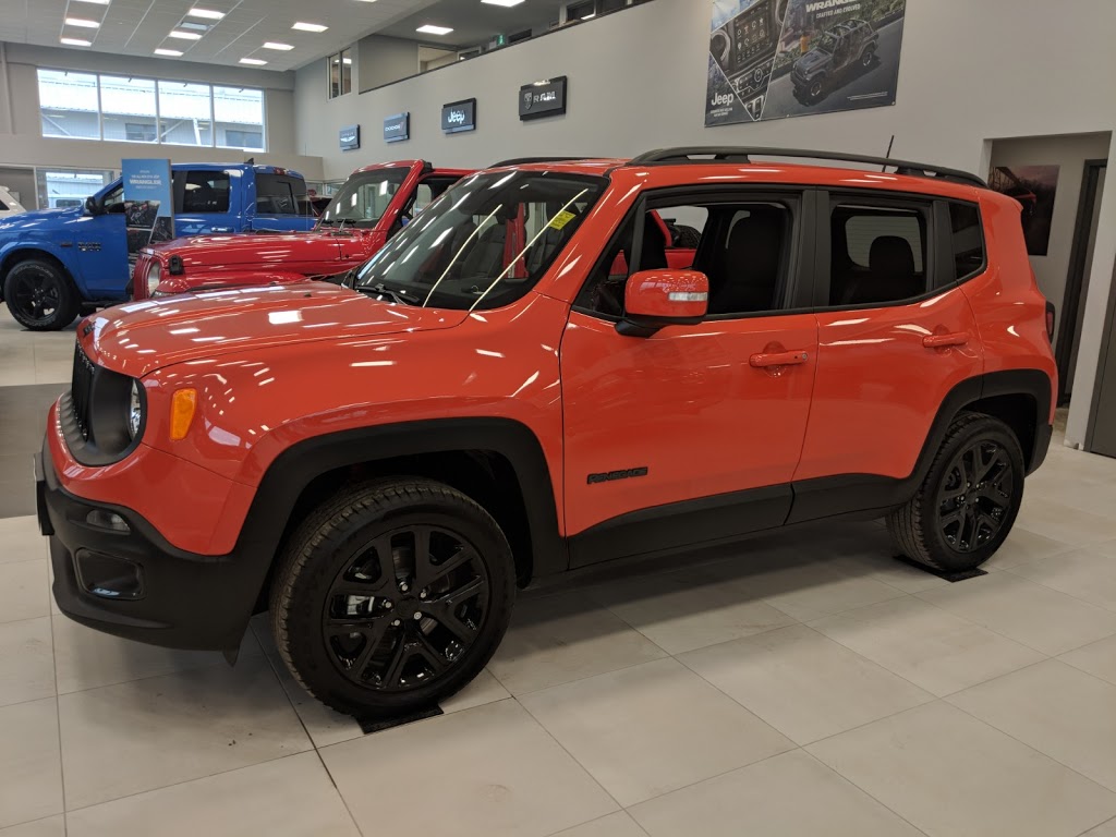 Orangeville Chrysler Dodge Jeep Ram | 207163 ON-9, Orangeville, ON L9W 2Z7, Canada | Phone: (519) 942-8400