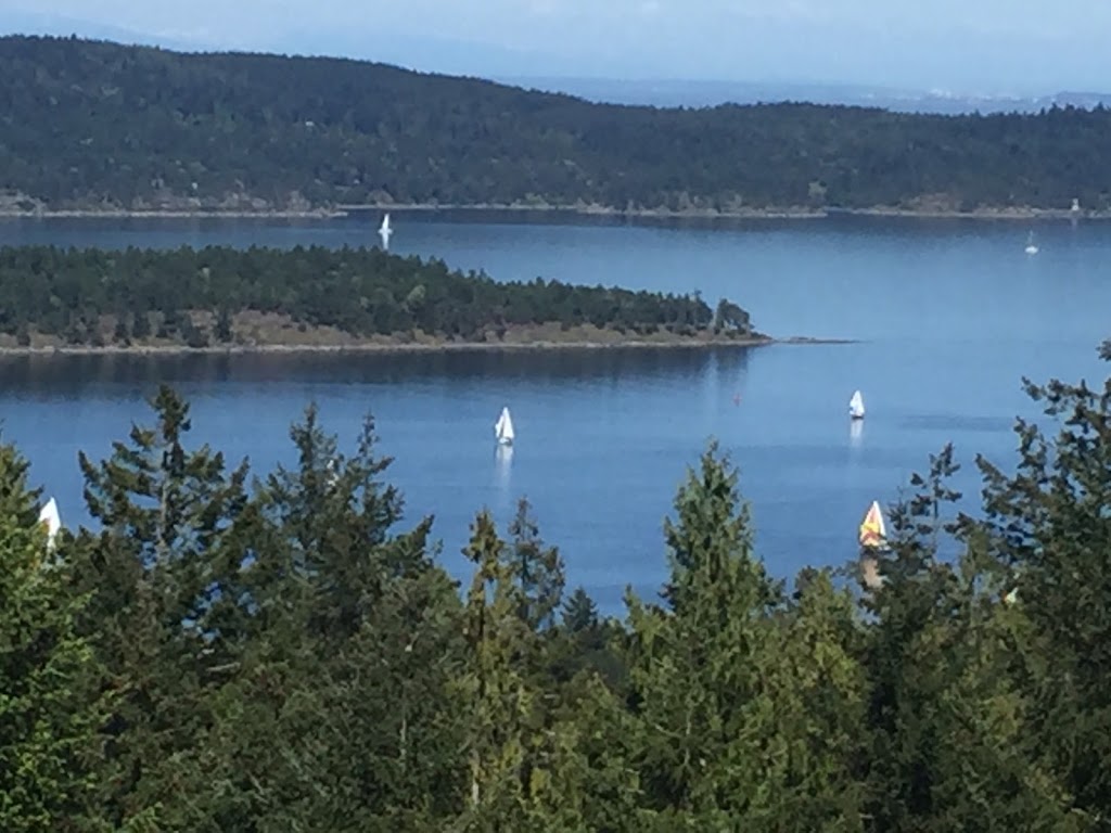 OceanView GetAway Guest House | 180 Suneagle Dr, Salt Spring Island, BC V8K 1E5, Canada | Phone: (604) 764-2348