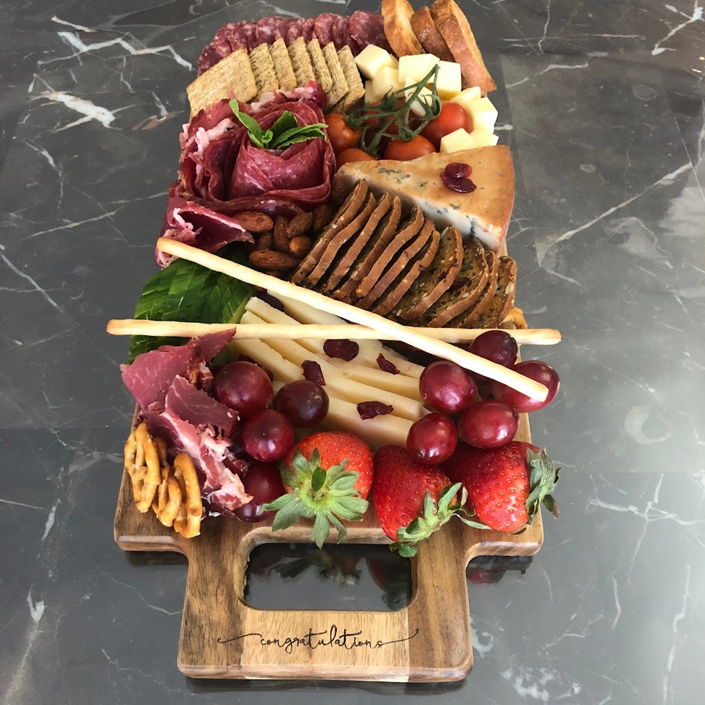 Charcuterie by IM | 5 Dunham Crescent, Aurora, ON L4G 2V3, Canada | Phone: (647) 870-8529