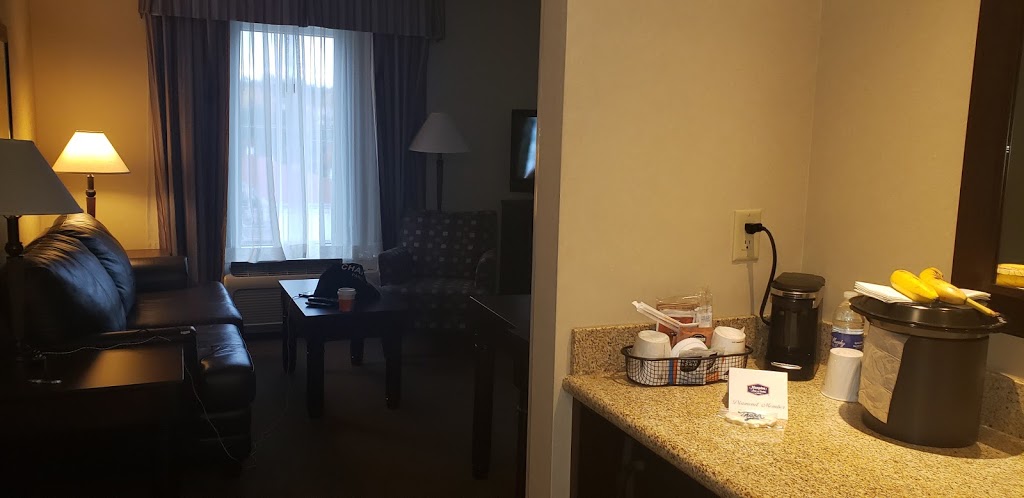 Hampton Inn & Suites by Hilton Moncton | 700 Mapleton Rd, Moncton, NB E1G 0L7, Canada | Phone: (506) 855-4819