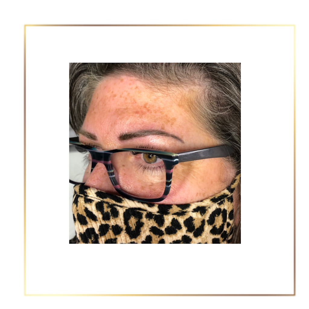 Below Skin Cosmetics | Located Inside Grace&Glow, 184 Marina Blvd, Peterborough, ON K9H 6M9, Canada | Phone: (705) 340-3713