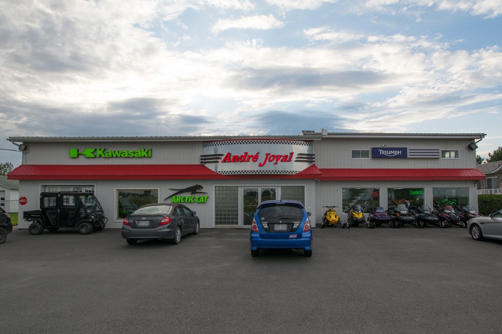 André Joyal Motoneige | 438 Rang Thiersant, Saint-Aimé, QC J0G 1K0, Canada | Phone: (450) 788-2289