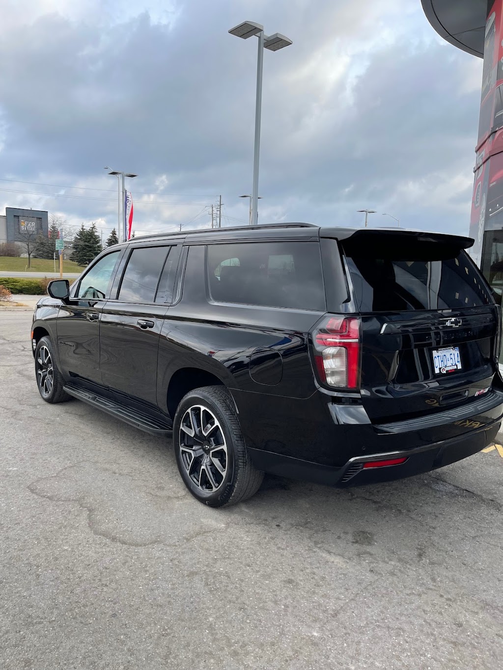 Bawa Limousine | Playter Pl, Oakville, ON L6M 2V1, Canada | Phone: (905) 334-6945