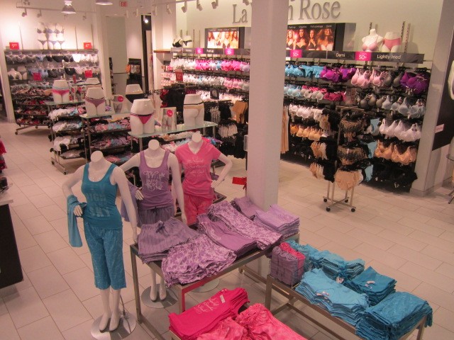 La Vie en Rose Outlet & Aqua | CROSSIRON MILLS 261055 Crossiron Boulevard #137, Comté de Rocky View, AB T4A 0G3, Canada | Phone: (403) 274-0144