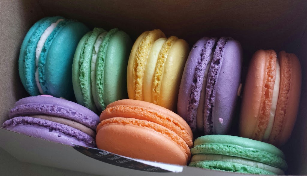 The Pastry Place & Bake Shop | 3392 Dougall Ave, Windsor, ON N9E 1S6, Canada | Phone: (519) 915-9939