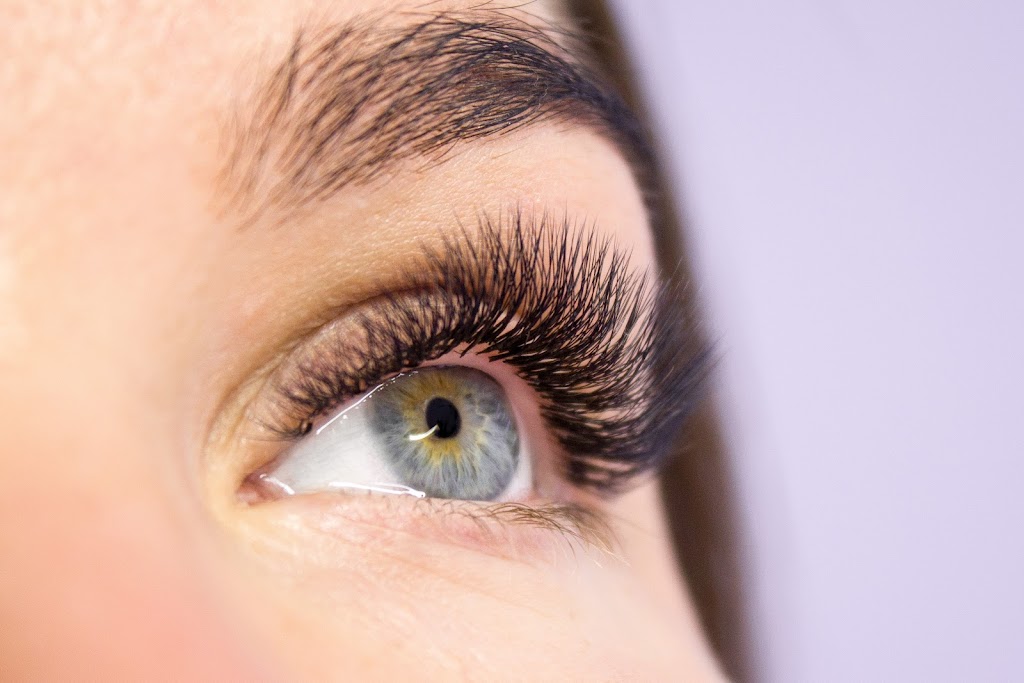 Hell On Heels Beauty | 124 Covepark Rise NE, Calgary, AB T3K 6G2, Canada | Phone: (403) 850-0700