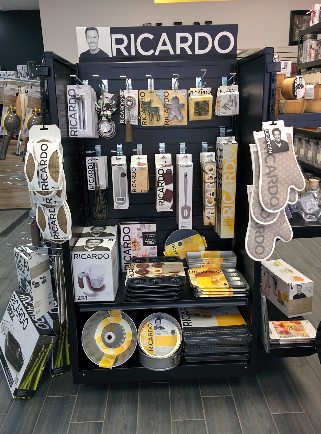 LAquavin Du Cellier | 2160 Chemin Gascon, Terrebonne, QC J6X 3A1, Canada | Phone: (450) 964-2122