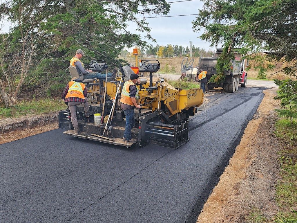 Browns Paving Ltd | 20 Plant Rd, Sussex Corner, NB E4E 2W9, Canada | Phone: (506) 433-4721
