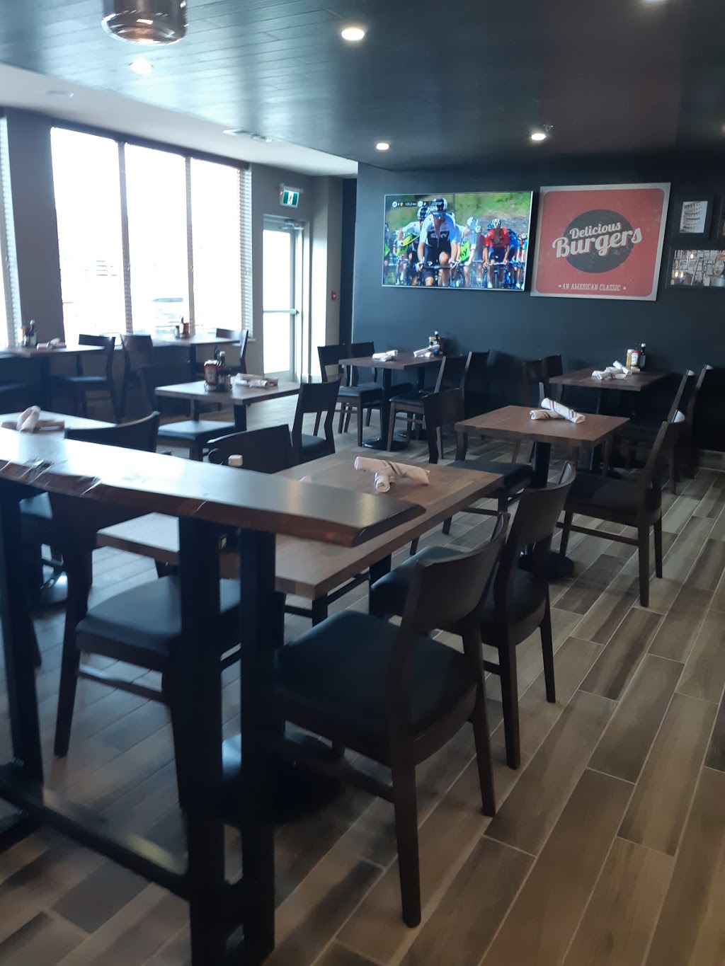 Holiday Inn & Suites Calgary Airport North | 20 Freeport Pl NE, Calgary, AB T3J 5E1, Canada | Phone: (403) 289-7800