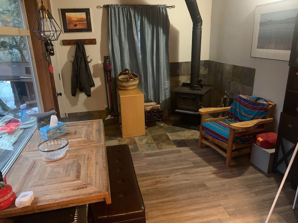 Casa Cabin at Magic Lake Swimming Hole | 4898 Pirates Rd, Pender Island, BC V0N 2M2, Canada | Phone: (403) 829-8488