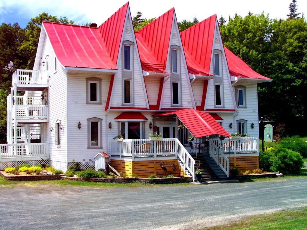 Auberge les Etchemins | 1831 QC-277, Lac-Etchemin, QC G0R 1S0, Canada | Phone: (418) 625-3999