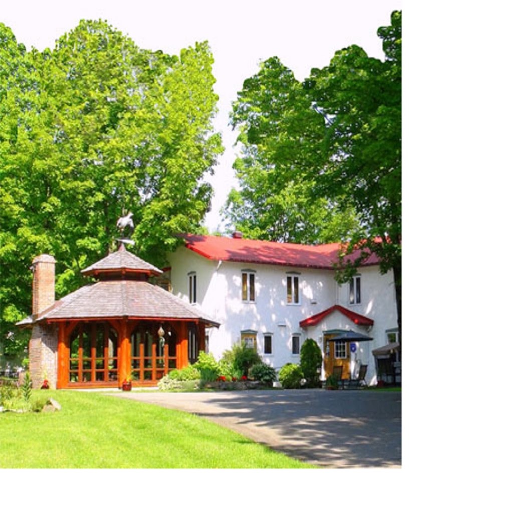 Studios Vacances Marchant de Bonne Heure | 519 Boulevard Nilus-Leclerc, Lamartine, QC G0R 1X0, Canada | Phone: (418) 247-7115