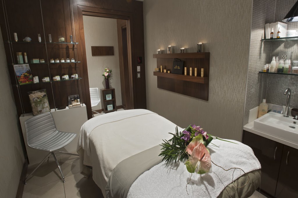 Q spa | 441 N Service Rd Unit b, Burlington, ON L7P 0A3, Canada | Phone: (905) 632-4222