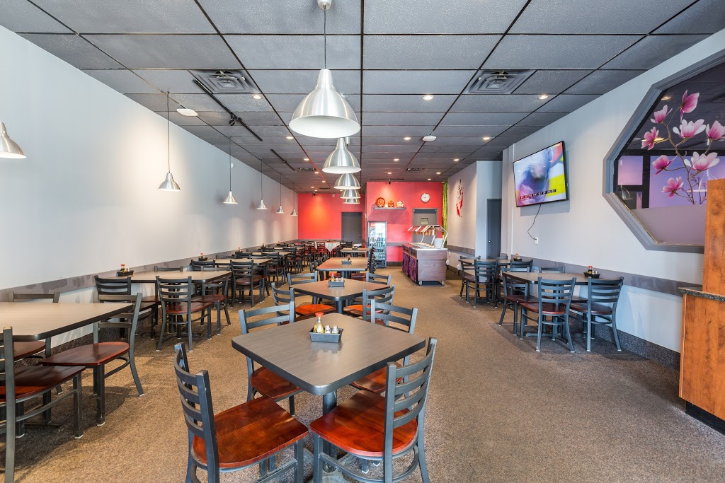 Wok N Roll Chinese | 6, 836 McLeod Ave, Winnipeg, MB R2G 3P3, Canada | Phone: (204) 668-2334
