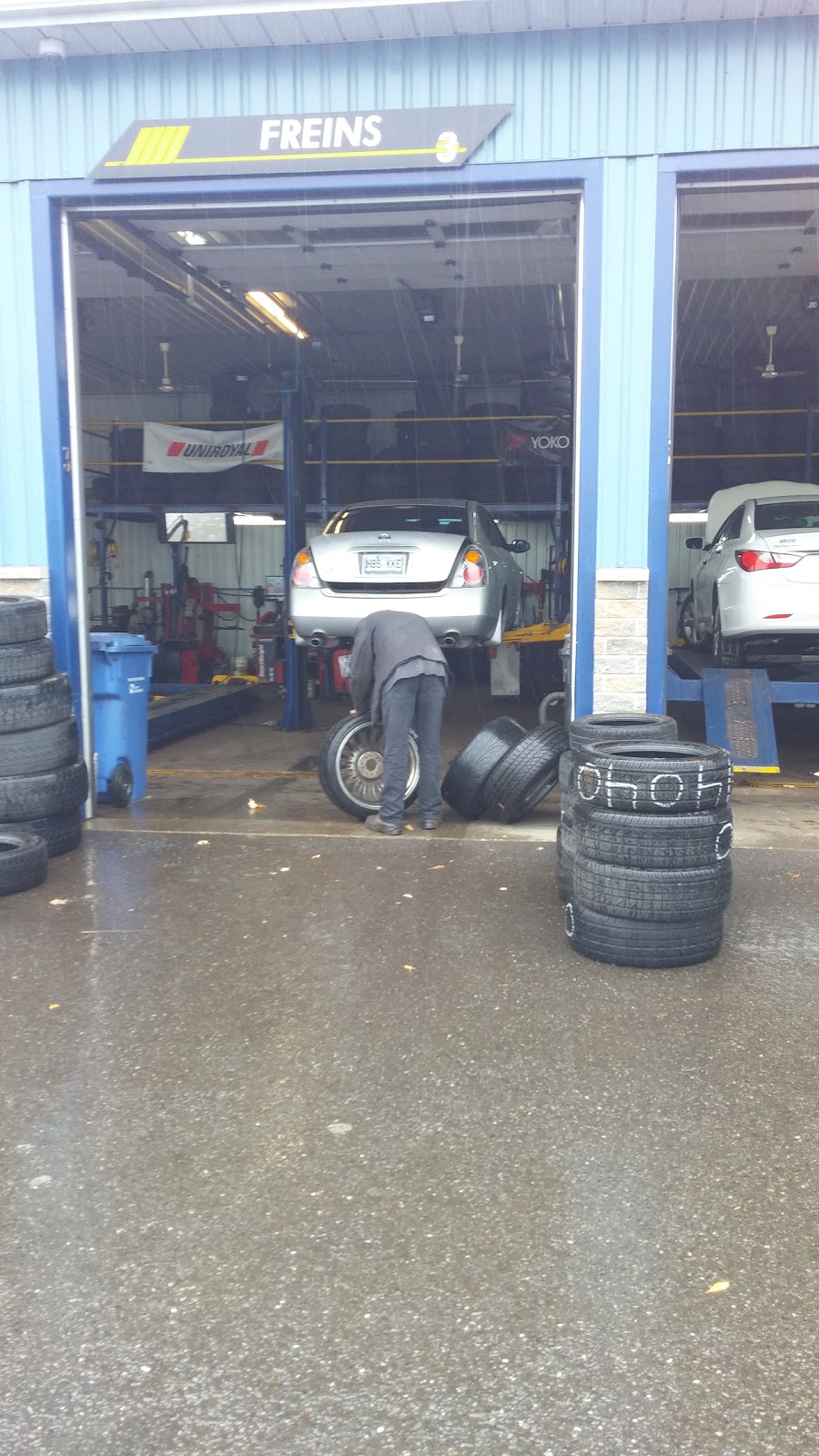 Entrepot du Pneu - Pneu Select | 201 Boulevard Fiset, Sorel-Tracy, QC J3P 3P3, Canada | Phone: (450) 746-2700