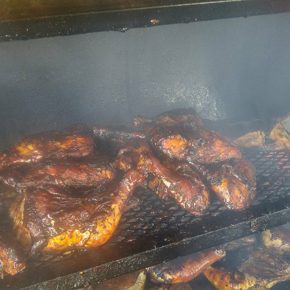 Winnies Jerk | 28 Bronte St N, Milton, ON L9T 2N5, Canada | Phone: (647) 781-9478
