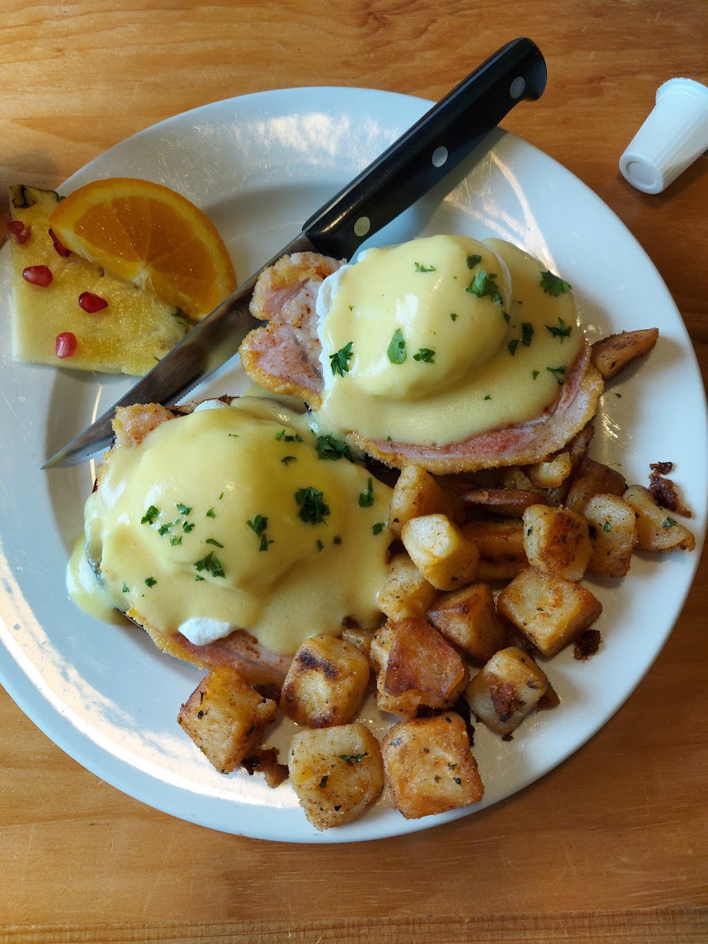 Eggcitement Bistro | 16 Nelson St W, Meaford, ON N4L 1R1, Canada | Phone: (519) 538-1968