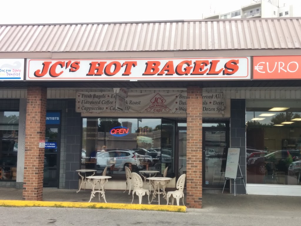 JC Hot Bagels - Cafe | 3011 New St, Burlington, ON L7R 1K3, Canada | Phone: (905) 631-6258