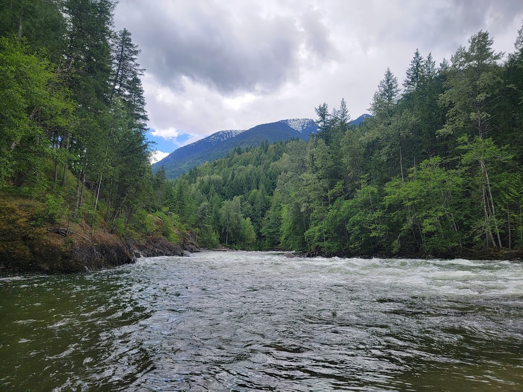 REO Rafting, Glamping & Yoga Resort | 61755 Nahatlatch Forest Service Rd, Boston Bar, BC V0K 1C0, Canada | Phone: (800) 736-7238