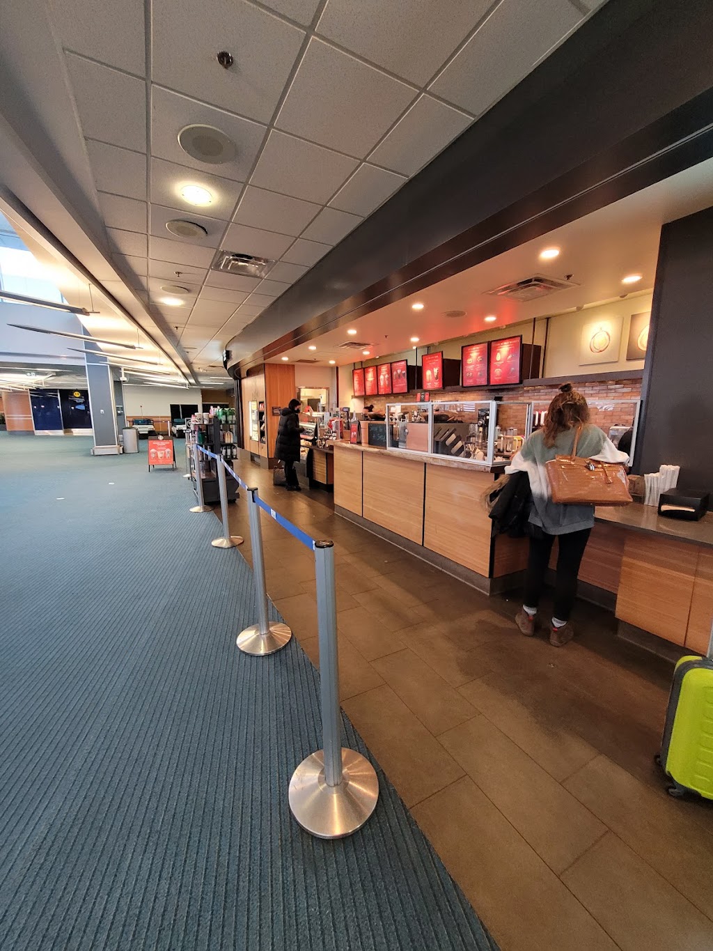 Starbucks | Vancouver International Airport, 3211 Grant McConachie Way, Richmond, BC V7B 1X7, Canada | Phone: (604) 968-1531