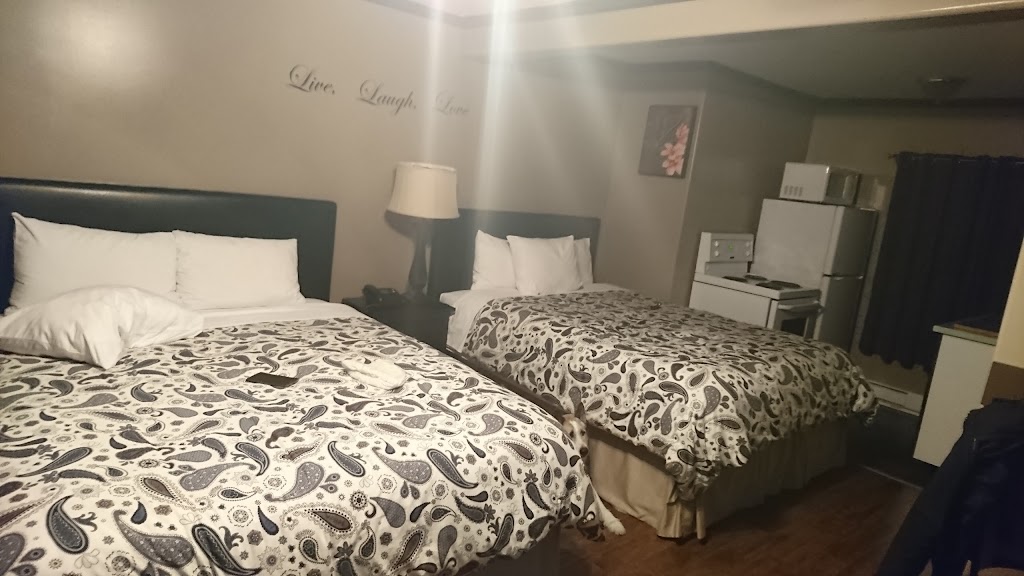 Riverside Motel | 5065 Roger St, Port Alberni, BC V9Y 3Y9, Canada | Phone: (250) 724-9916