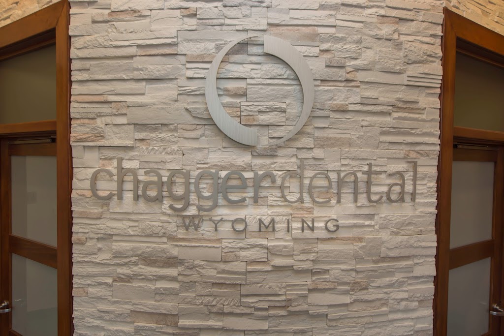 Chagger Dental-Wyoming | 578 Broadway St, Wyoming, ON N0N 1T0, Canada | Phone: (519) 845-3152