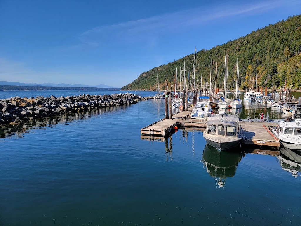 Fords Cove Restaurant | 10795 Central Rd, Hornby Island, BC V0R 1Z0, Canada | Phone: (250) 335-2169