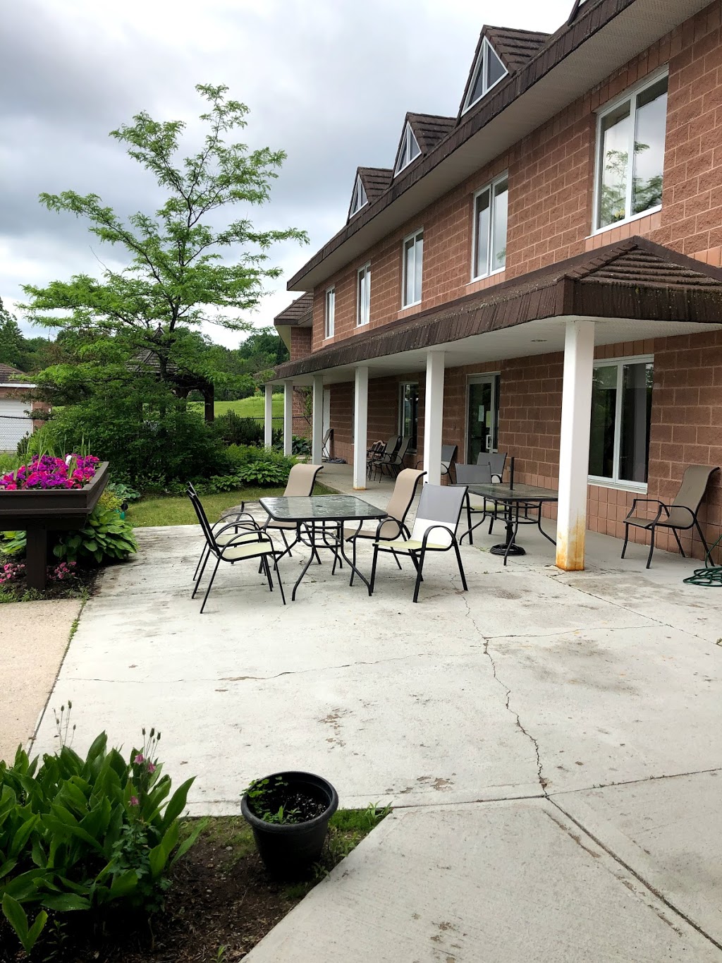 Muskoka Landing | 65 Rogers Cove Dr, Huntsville, ON P1H 2L9, Canada | Phone: (705) 788-7713