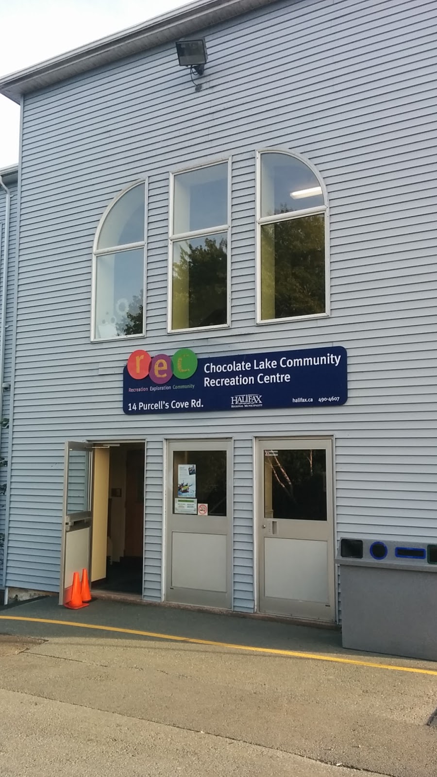 Chocolate Lake Recreation Centre | 14 Purcells Cove Rd, Halifax, NS B3N 1R21, Canada | Phone: (902) 490-4607