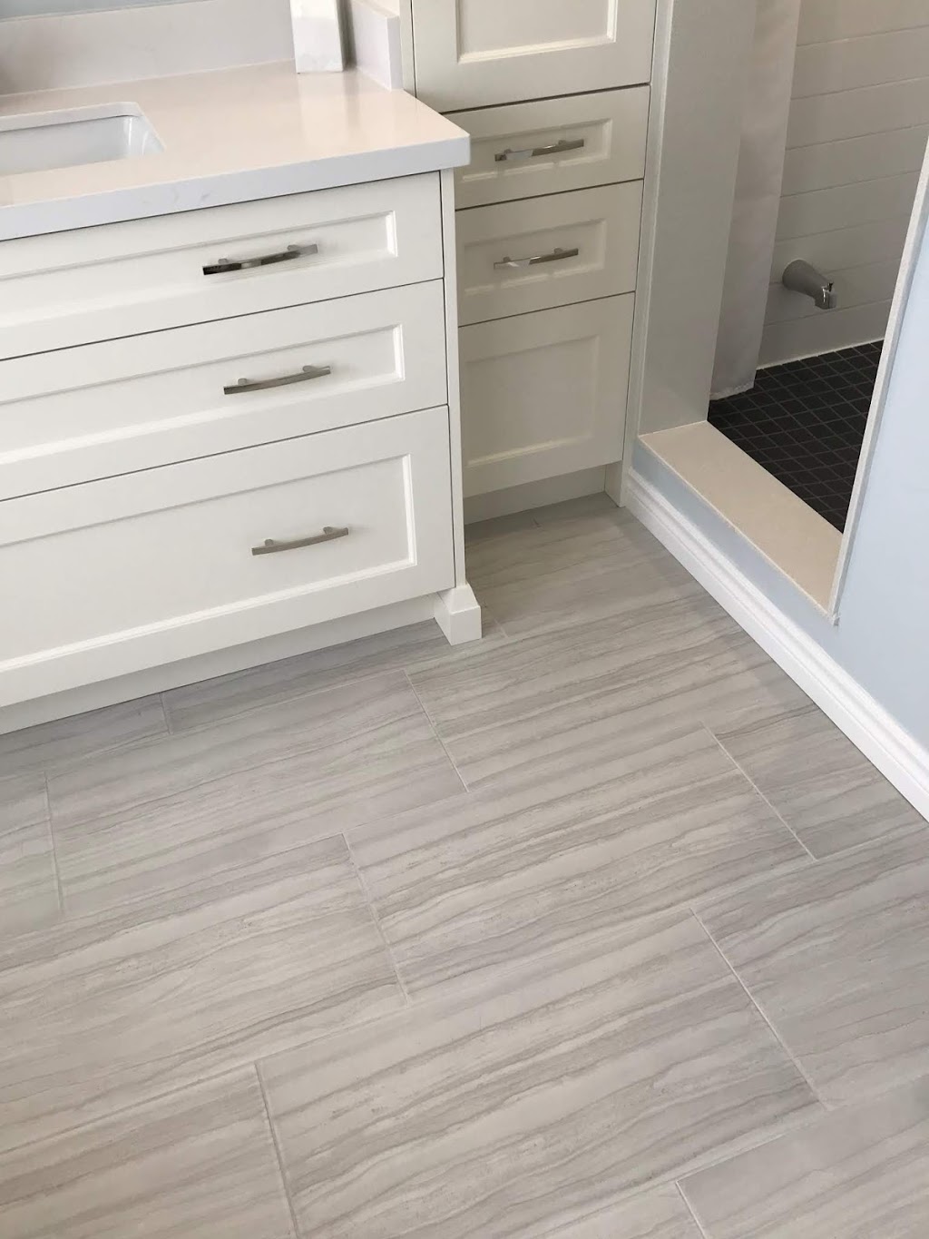 Italtile | 3300 Ridgeway Dr, Mississauga, ON L5L 5Z9, Canada | Phone: (905) 828-4673