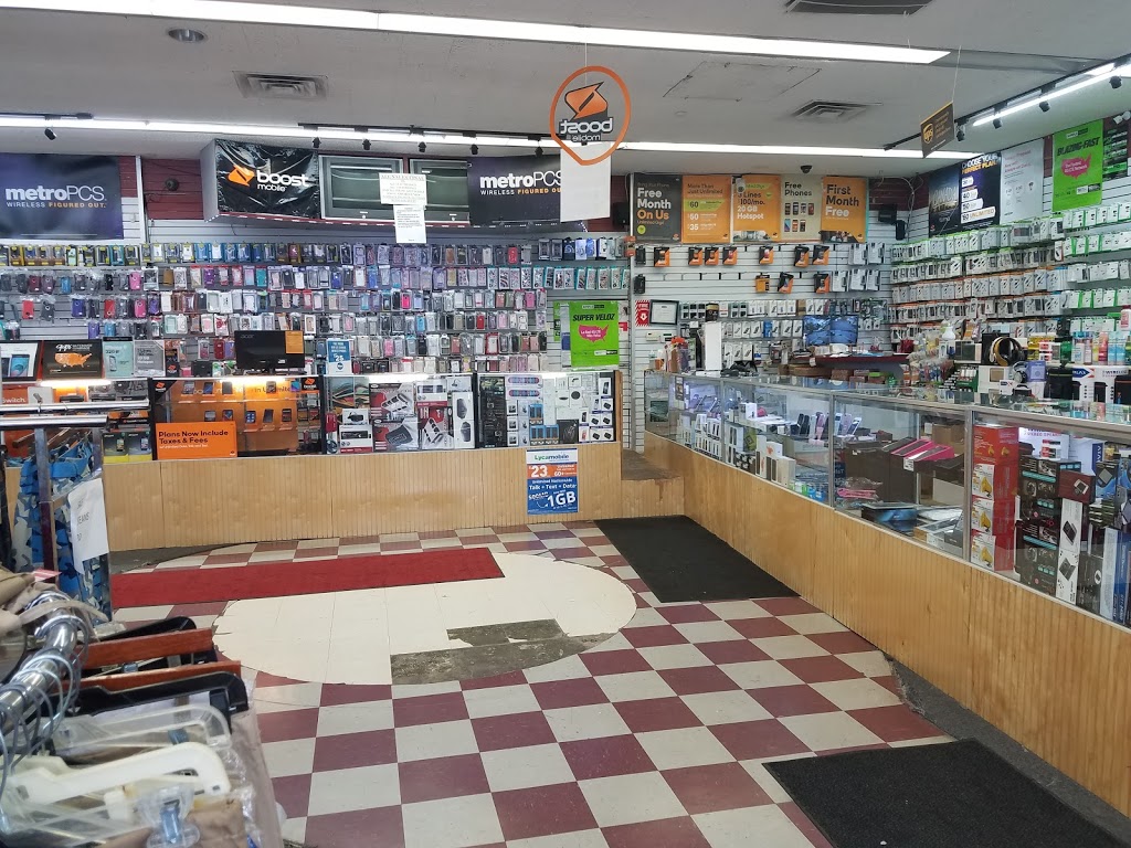 Luckys Fashions | 1074 Kensington Ave, Buffalo, NY 14215, USA | Phone: (716) 835-8259