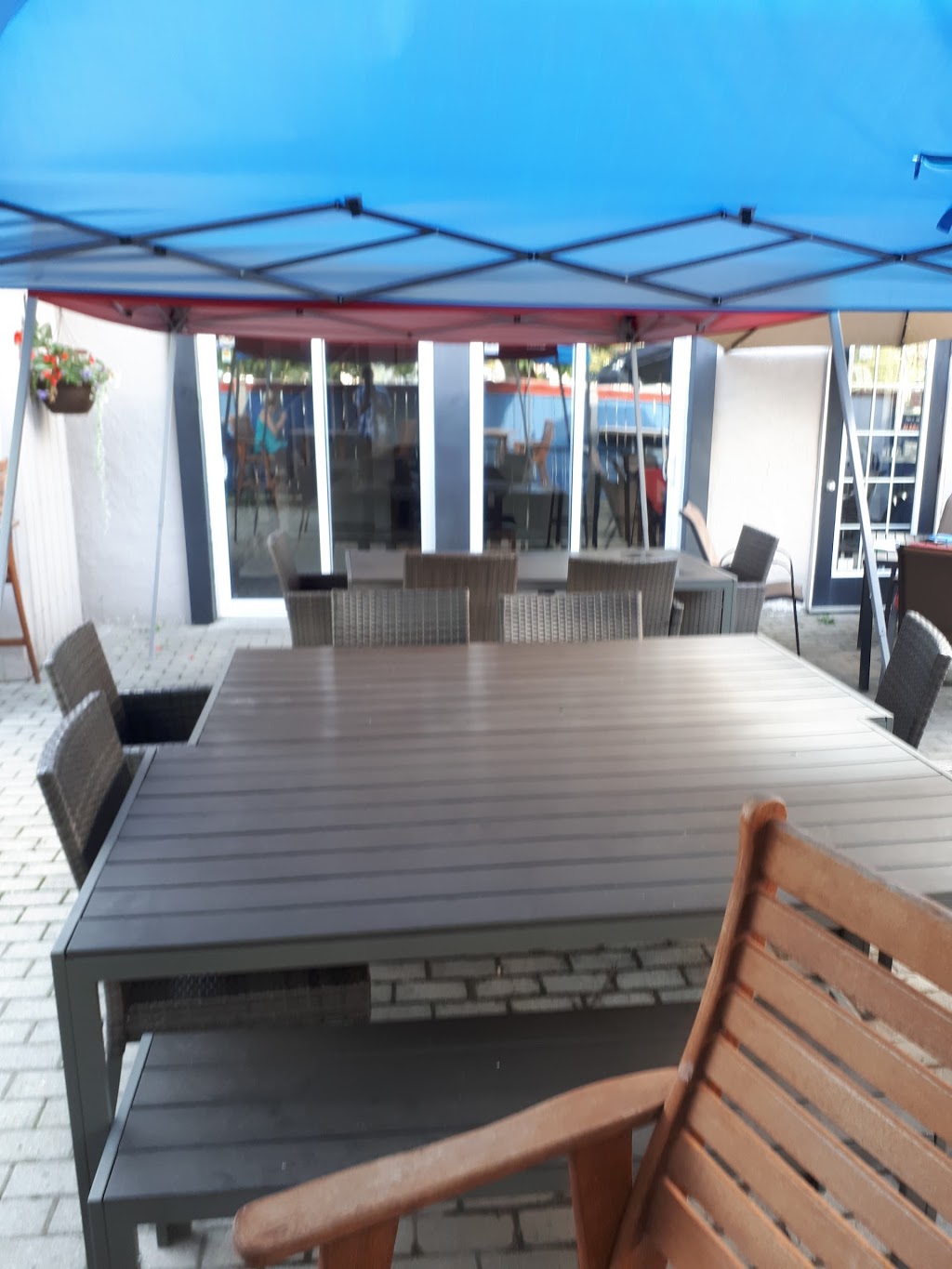 The Spot | 225 Main St W, Port Colborne, ON L3K 3V7, Canada | Phone: (289) 478-1194