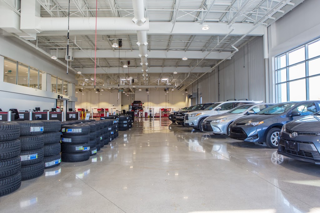 Dixie Toyota | 1600 Toyo Circle, Mississauga, ON L4W 0E7, Canada | Phone: (905) 238-6000