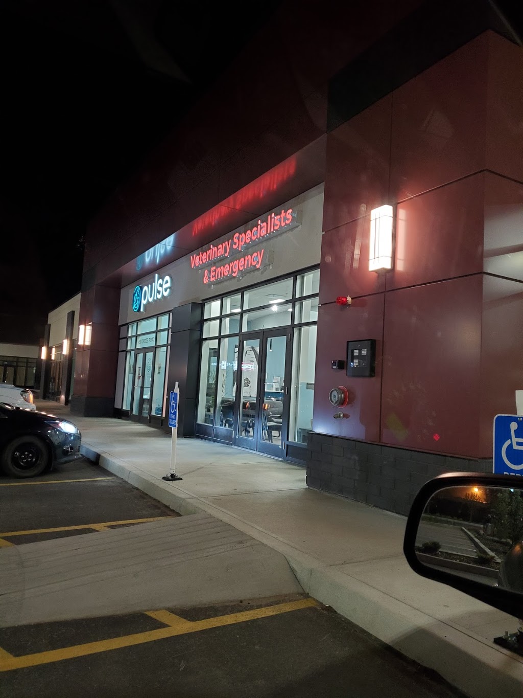 Pulse Veterinary Specialists & Emergency | 450 Ordze Rd #320, Sherwood Park, AB T8B 0C5, Canada | Phone: (780) 570-9999
