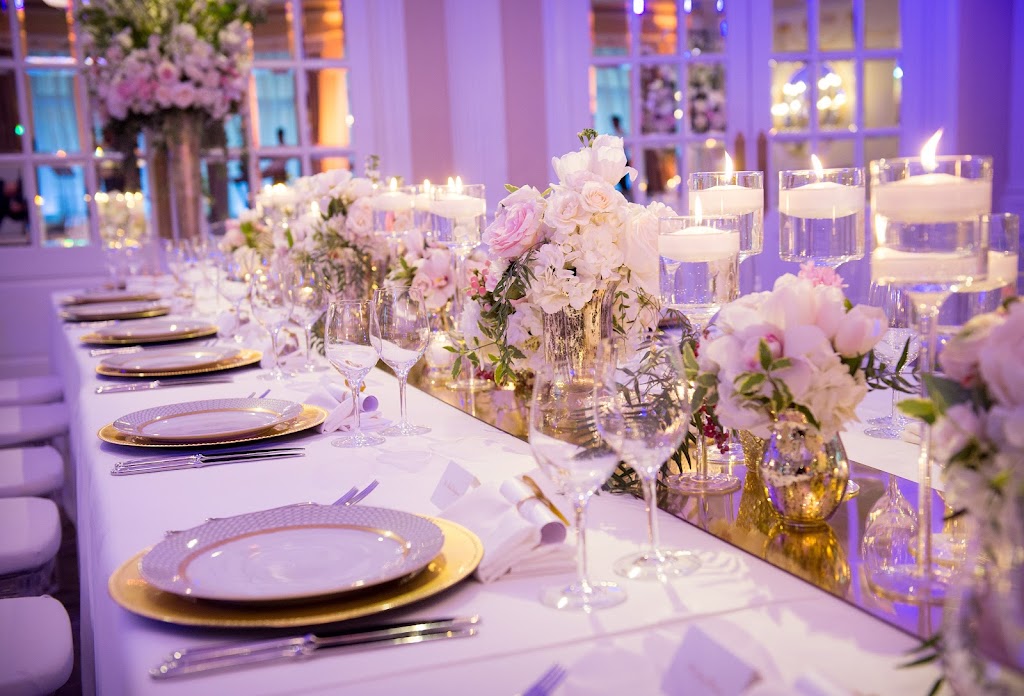 EM Events | 8170 Chem. Devonshire, Mont-Royal, QC H4P 1K4, Canada | Phone: (514) 889-1116