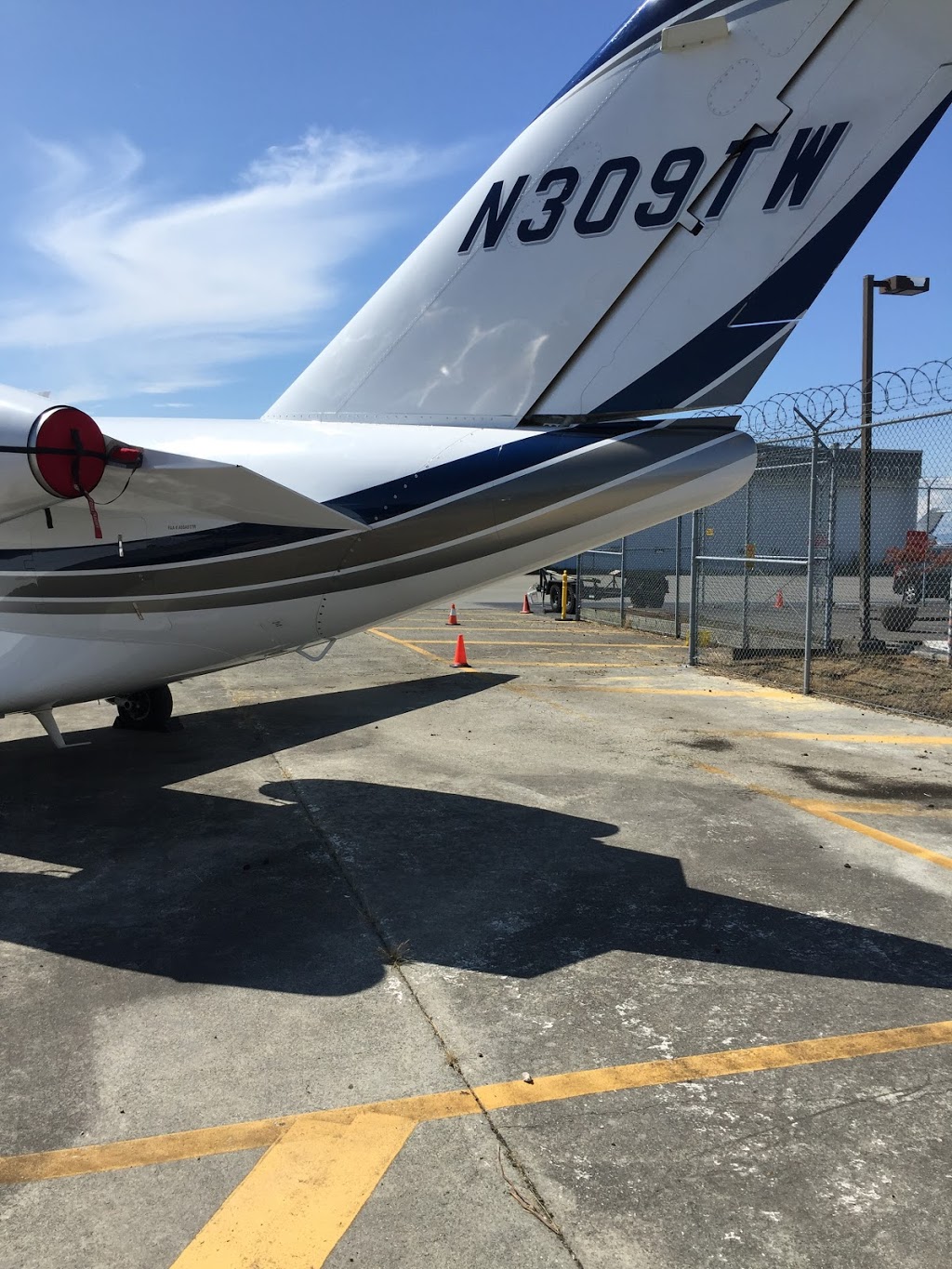 Signature Flight Support YVR East - Vancouver Intl Airport | 5360 Airport Rd S, Richmond, BC V7B 1B4, Canada | Phone: (604) 270-2222