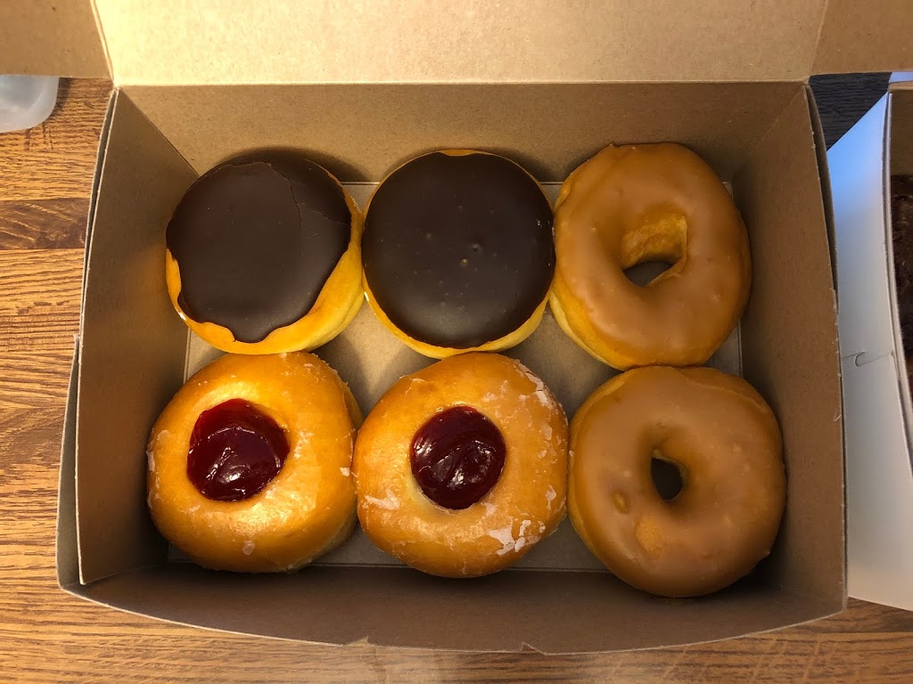 Grand Donut | 271 unit 2, Grassie Blvd, Winnipeg, MB R2G 2L7, Canada | Phone: (204) 417-0289