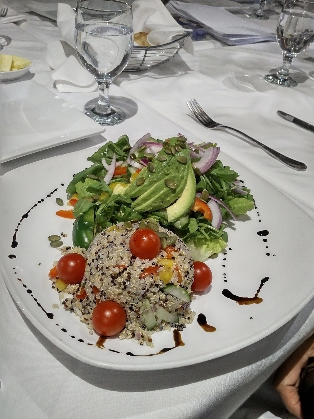 Bistro Grande | 1000 Eglinton Ave W, Toronto, ON M6C 2C5, Canada | Phone: (416) 782-3302