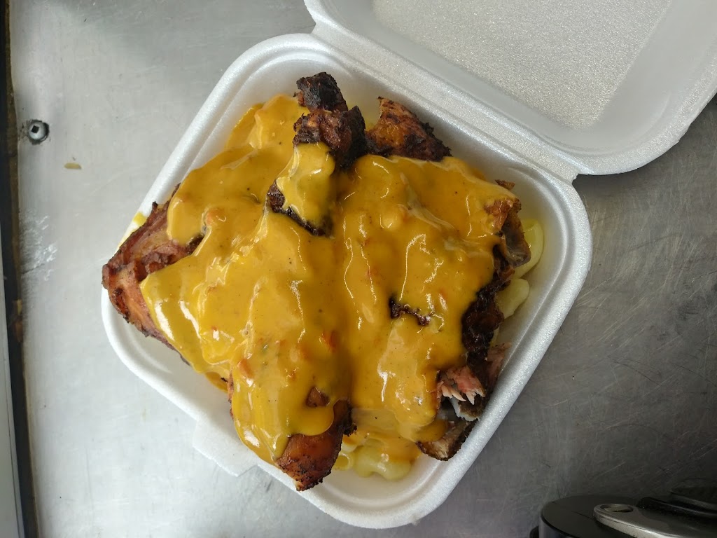 Winnies Jerk | 28 Bronte St N, Milton, ON L9T 2N5, Canada | Phone: (647) 781-9478