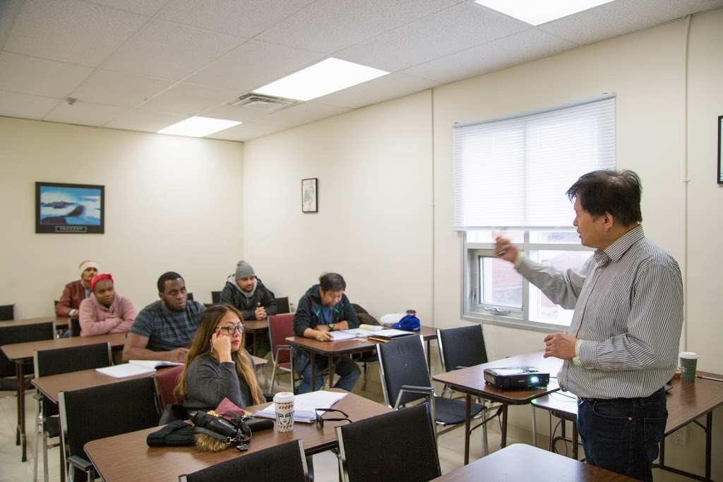 Access Business College | 5 Nipigon Ave, North York, ON M2M 2V7, Canada | Phone: (416) 510-2739