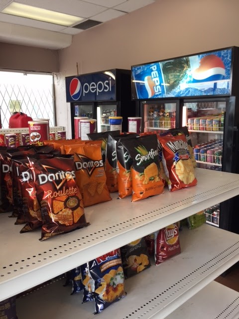 Lowest Price Gas Cafe & convince | 196 Steeles Ave E, Brampton, ON L6W 2V7, Canada | Phone: (905) 216-5459