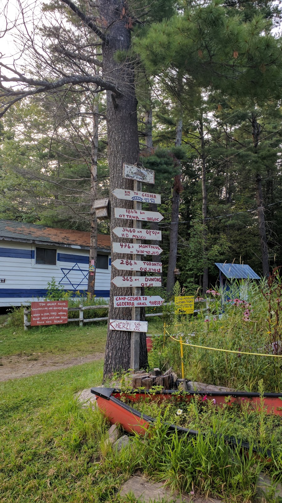 Camp Gesher | 274A Addington Road #4, Cloyne, ON K0H 1K0, Canada | Phone: (613) 336-2583