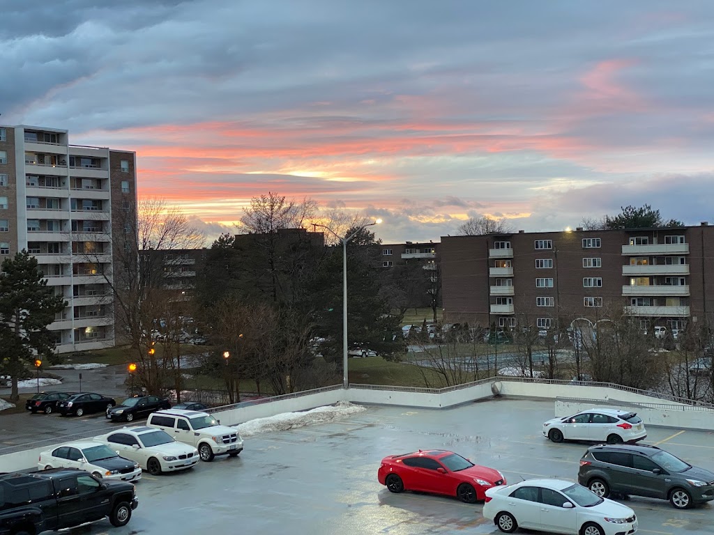 Geneva On The Park Condominiums | 359 Geneva St, St. Catharines, ON L2N 2G5, Canada | Phone: (905) 646-3361