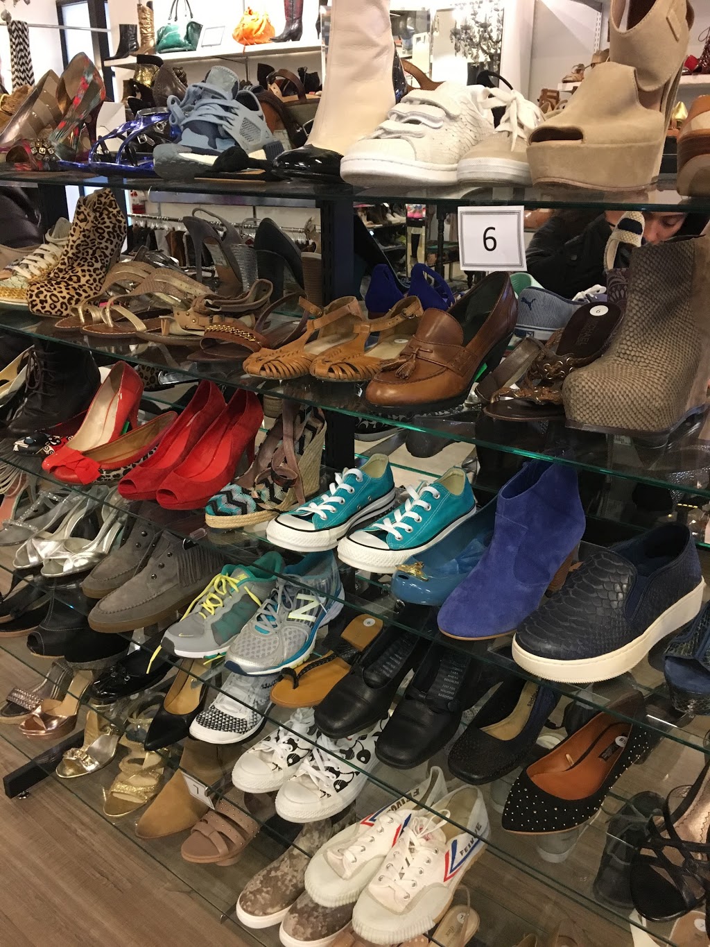 Turnabout | 2929 Main St, Vancouver, BC V5T 3G3, Canada | Phone: (604) 734-5313