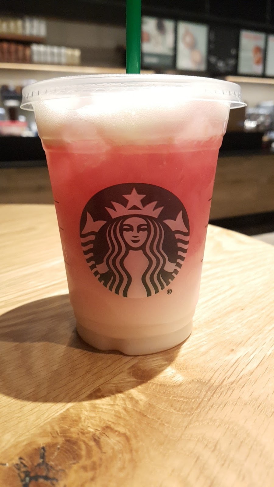 Starbucks | 3000 Wellington Rd, Kemptville, ON K0G 1J0, Canada | Phone: (613) 410-2291