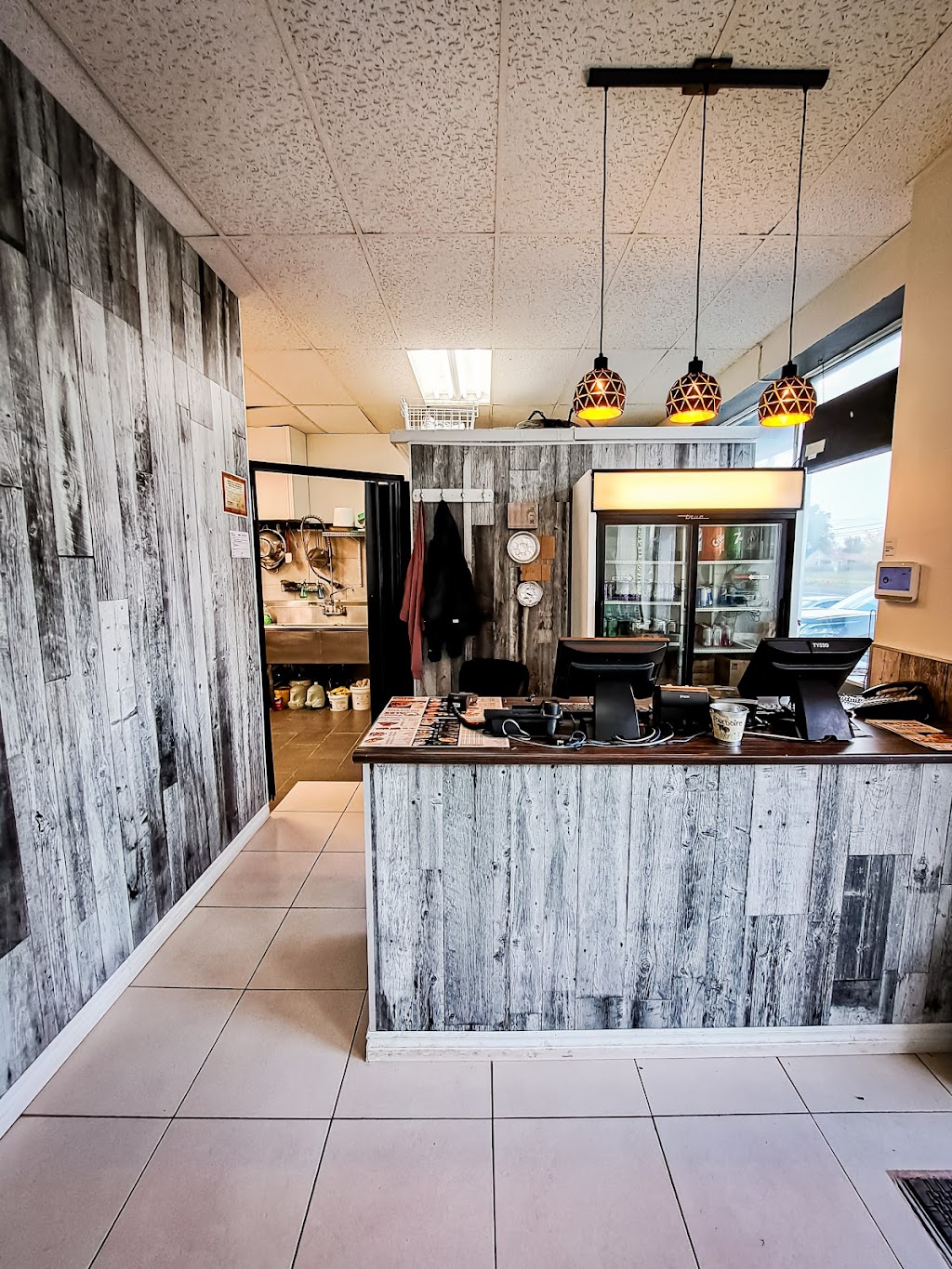 Pizza Alex | 1310 Chemin de la Grande Ligne E, Le Haut-Richelieu, QC J0J 1S0, Canada | Phone: (450) 515-0707