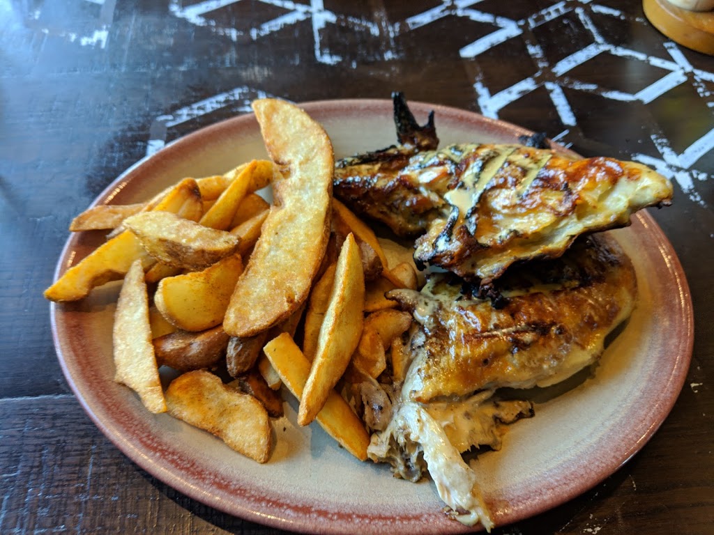 Nandos Kitchener | 569 Fairway Rd S Unit M1, Kitchener, ON N2C 1X4, Canada | Phone: (519) 896-7374